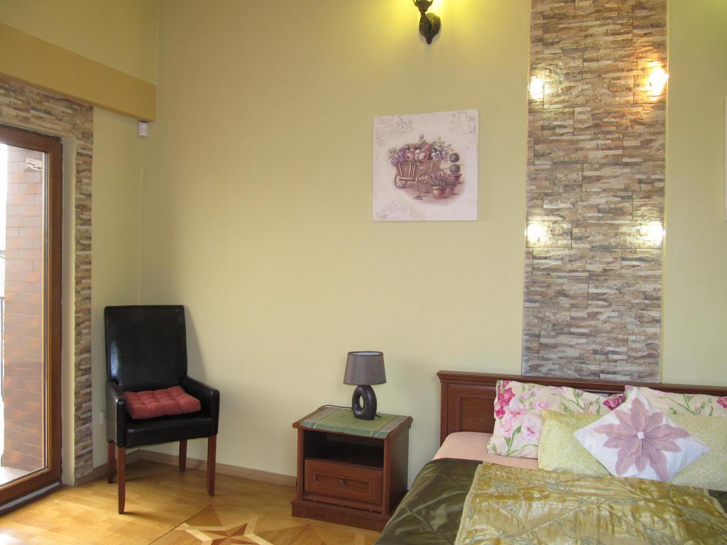 View Apartment Семицвіт Львов Экстерьер фото